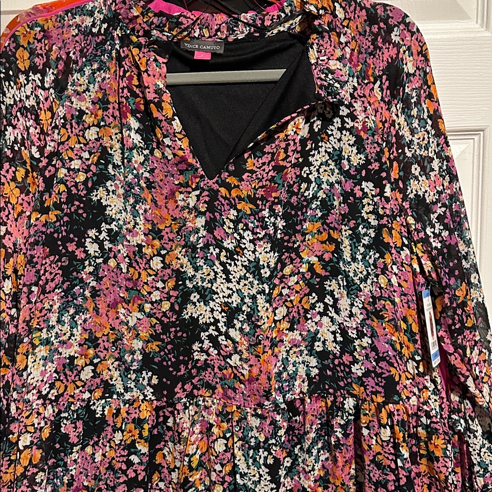 Vince Camuto Black Floral Dress Women's
LARGE Lightweight Fashion Dress - Picture 8 of 10